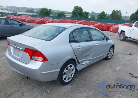 2010 Honda Civic Lx z USA, uszkodzony, nr VIN 2HGFA1F59AH577169